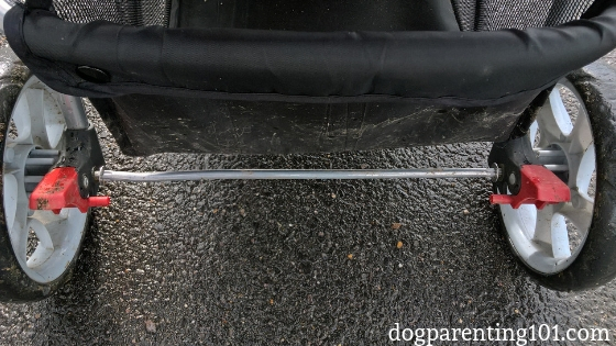 rear locking wheels are an important safety feature on a pet stroller
